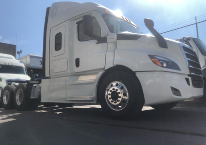 Imagen 4 de CASCADIA DD13 48
