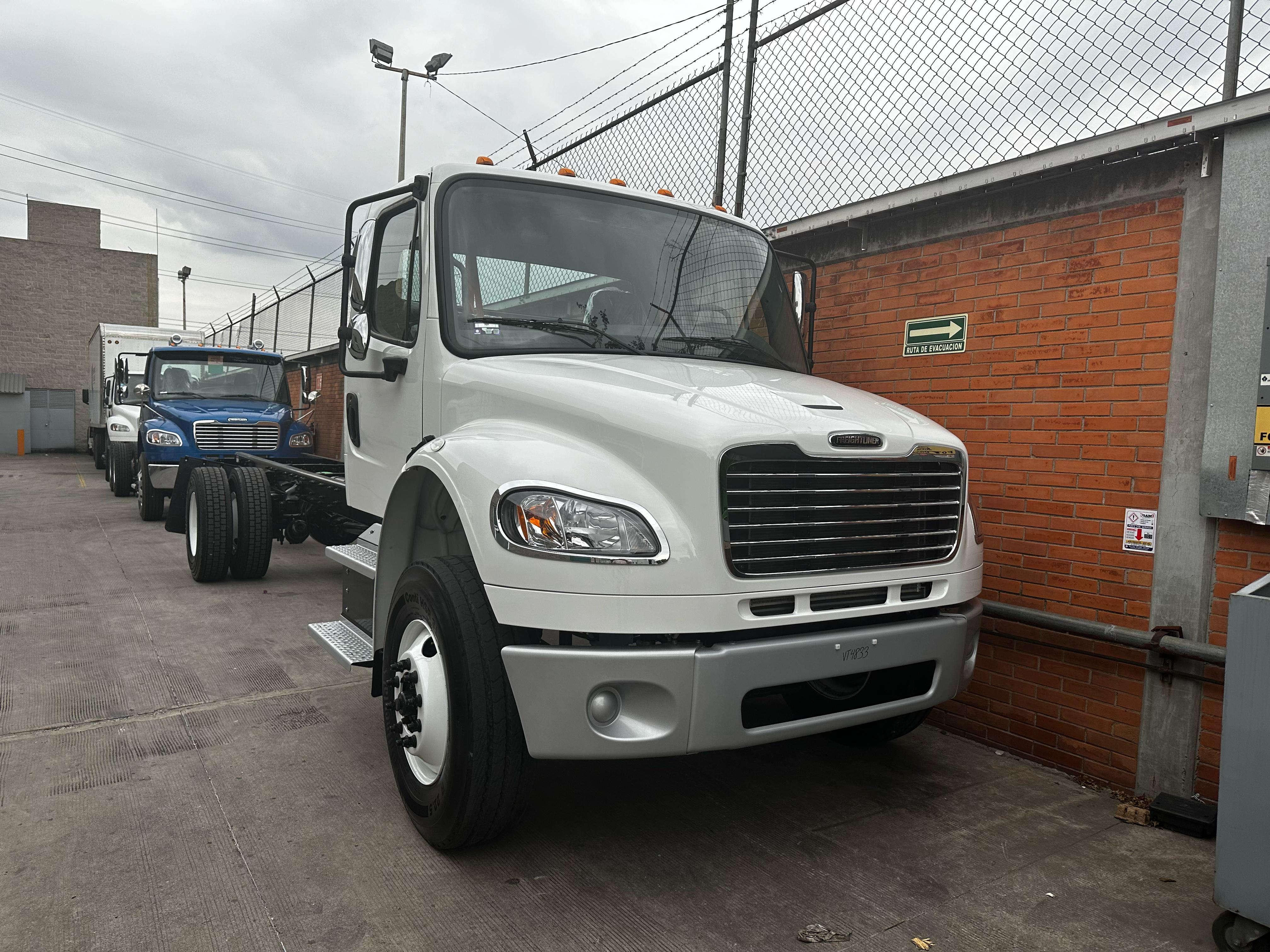 Imagen 6 de M2 35K 2025